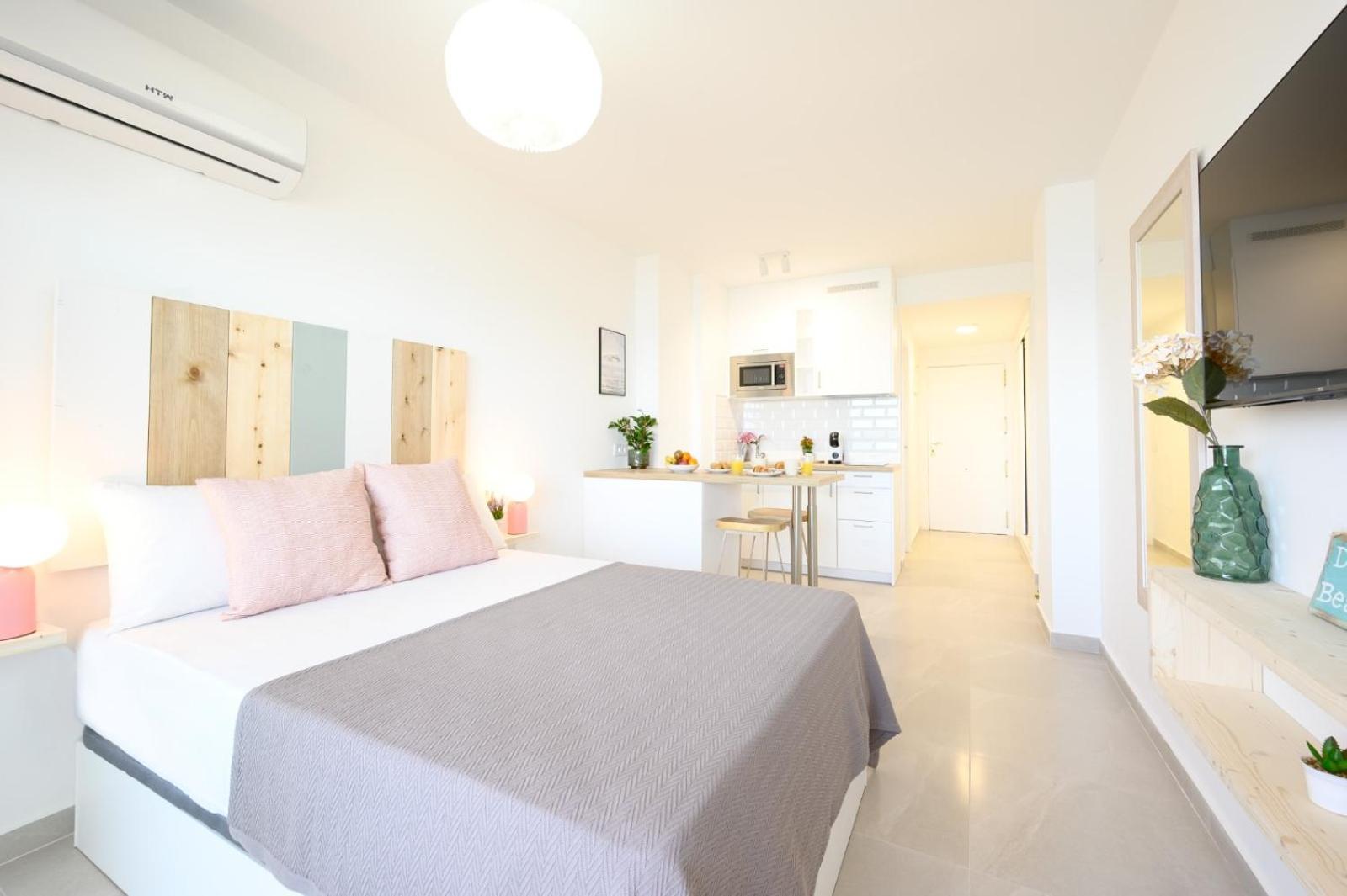 Stella Maris - Amazing Frontal Sea Views With Pool & Terrace By 10Tosea Διαμέρισμα Fuengirola Εξωτερικό φωτογραφία