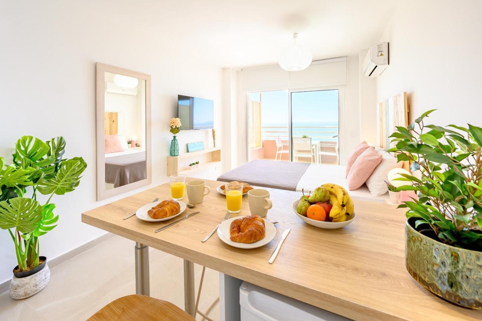 Stella Maris - Amazing Frontal Sea Views With Pool & Terrace By 10Tosea Διαμέρισμα Fuengirola Εξωτερικό φωτογραφία