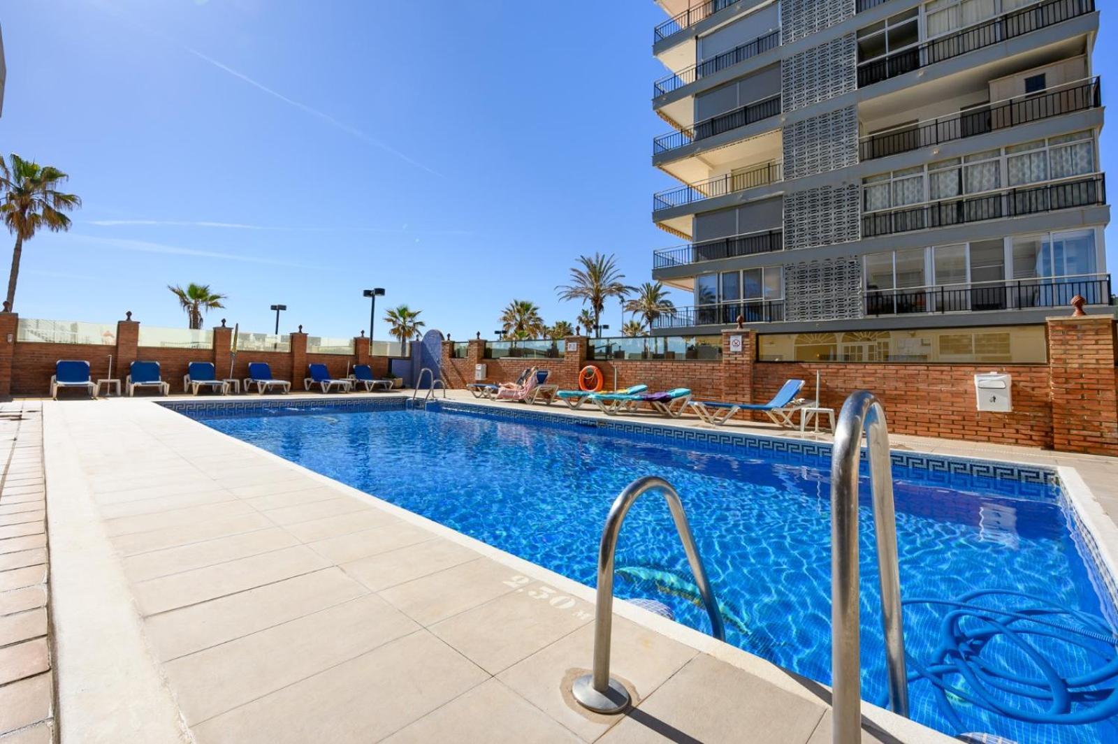 Stella Maris - Amazing Frontal Sea Views With Pool & Terrace By 10Tosea Διαμέρισμα Fuengirola Εξωτερικό φωτογραφία