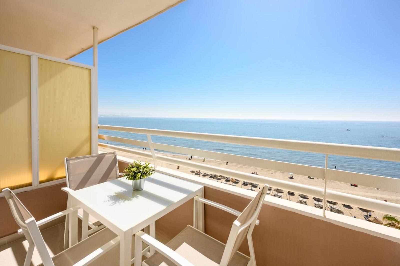 Stella Maris - Amazing Frontal Sea Views With Pool & Terrace By 10Tosea Διαμέρισμα Fuengirola Εξωτερικό φωτογραφία